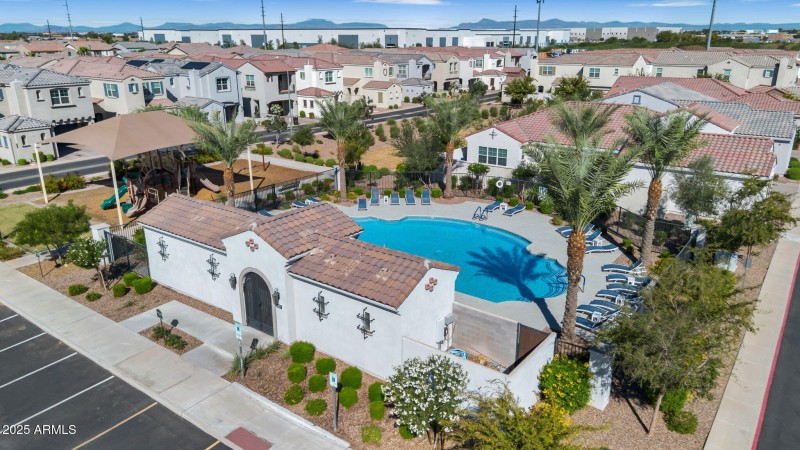 51-web-or-mls-59-web-or-mls-DJI_0715