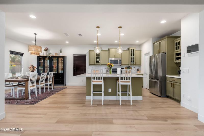 1759 W Desperado Way - 10