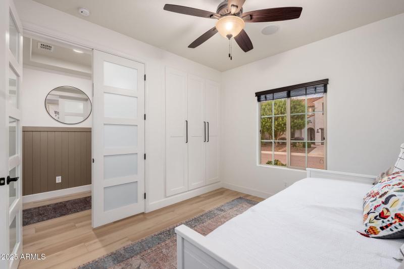 1759 W Desperado Way - 32