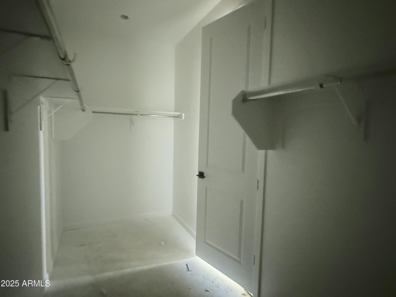 022- Primary Walk in Closet