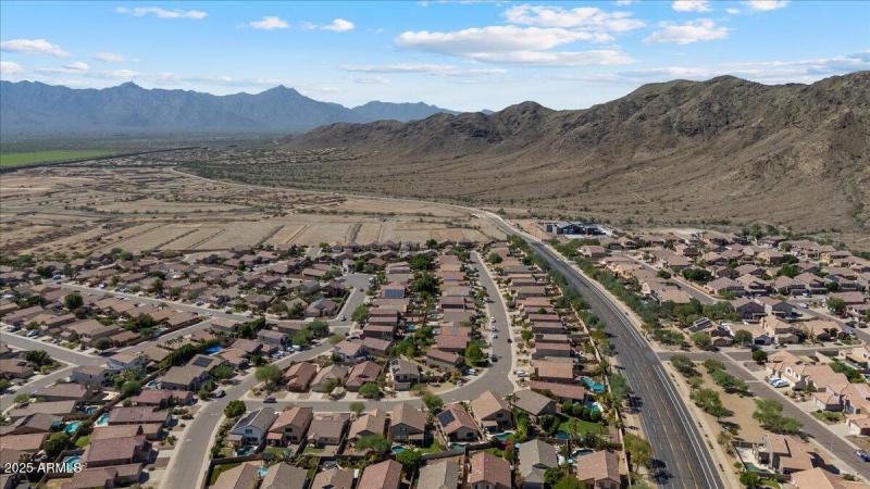 Hiking and Toy Trails