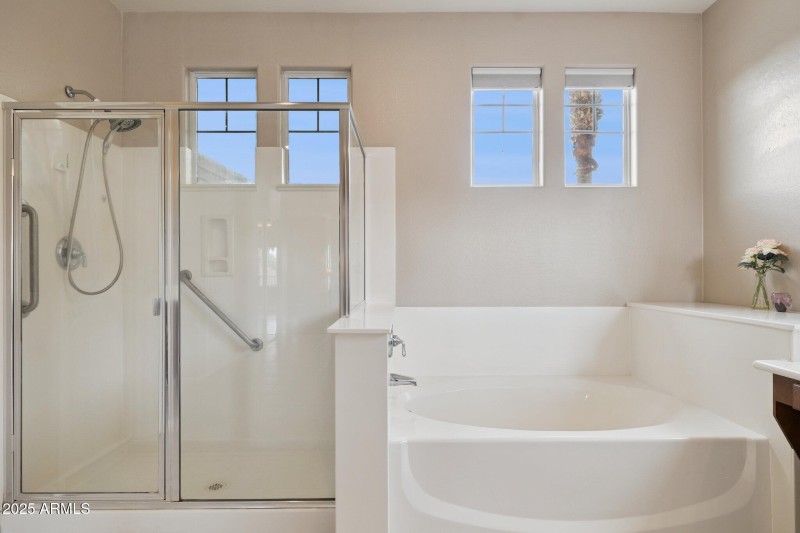 27-web-or-mls-3123-s-sunnyvale-ave