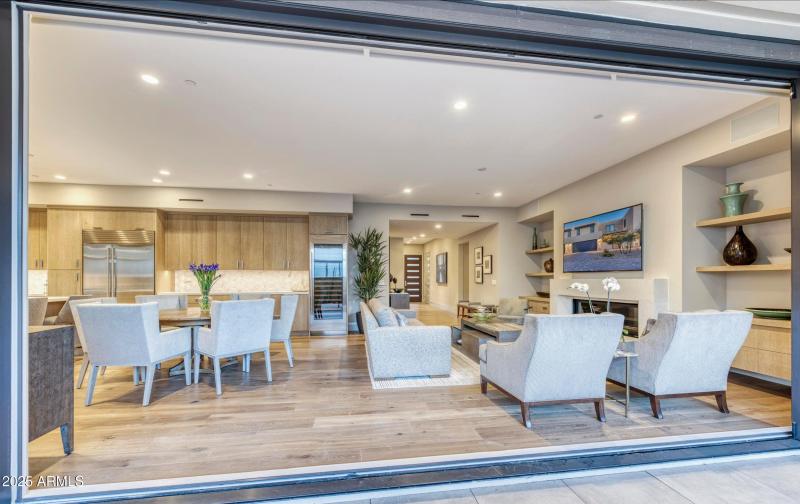 Indoor/Outdoor Living