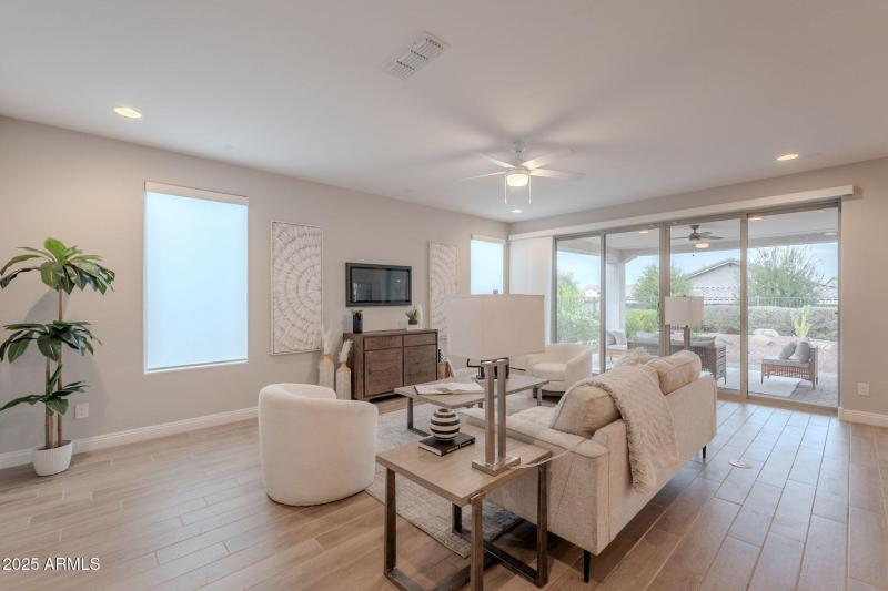 25-web-or-mls-261st-25