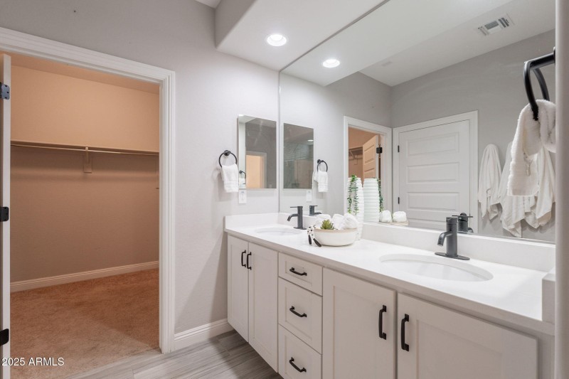 33-web-or-mls-261st-33