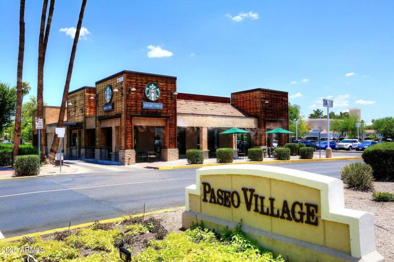 Paseo Village-Starbucks