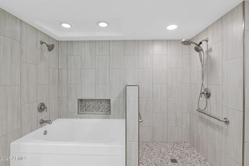 28-web-or-mls-P1043102