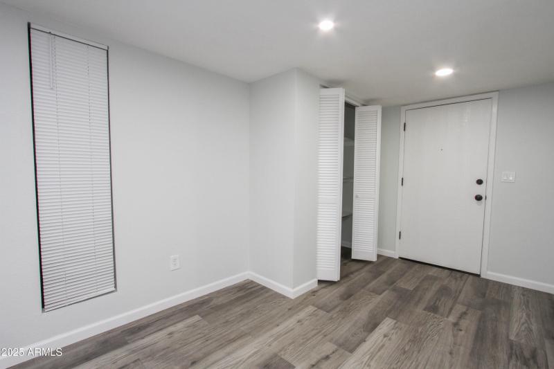 3119 W Cochise Dr Unit 109-16