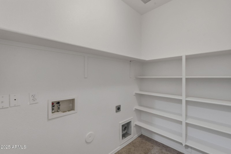 44-web-or-mls-Sheridan-44