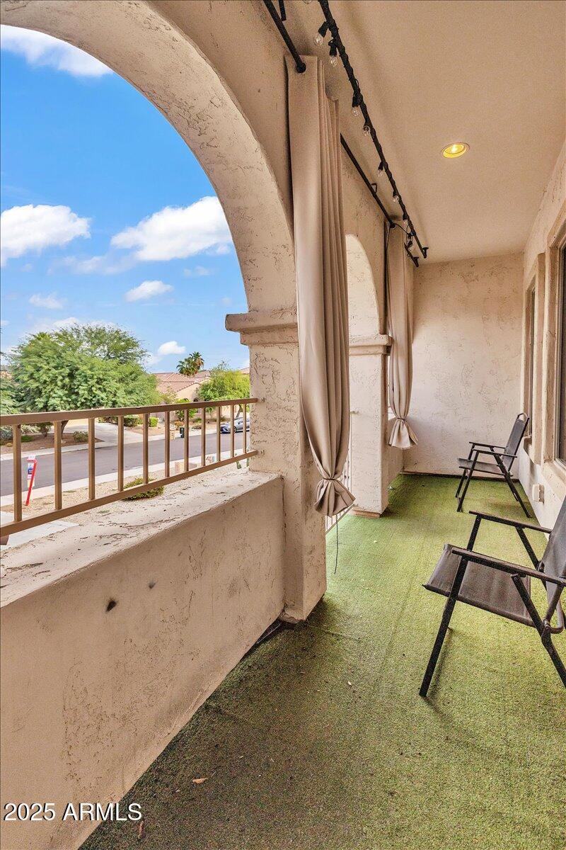 38-4280_N_157th_Ave 37