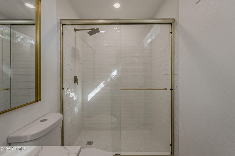 22-web-or-mls-4th Ave-22