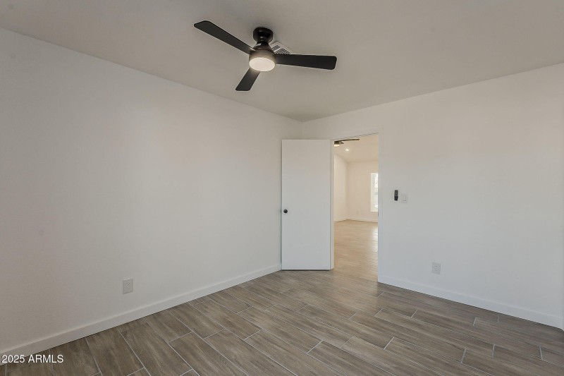 26-web-or-mls-4th Ave-26