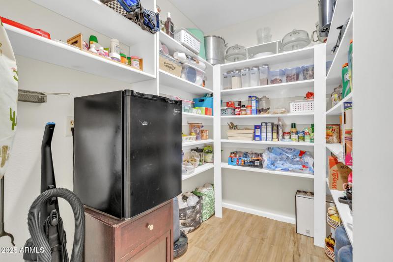 1856 N Hibbert Cir-10_(2048)