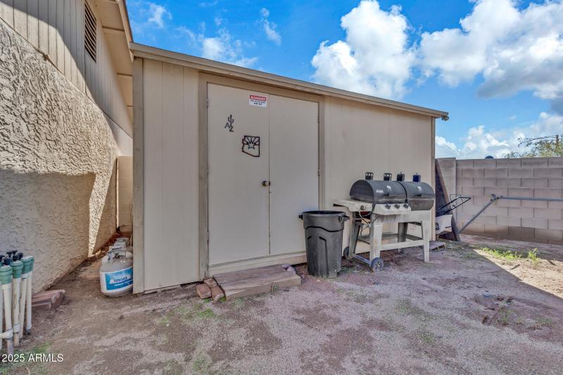 1856 N Hibbert Cir-35_(2048)