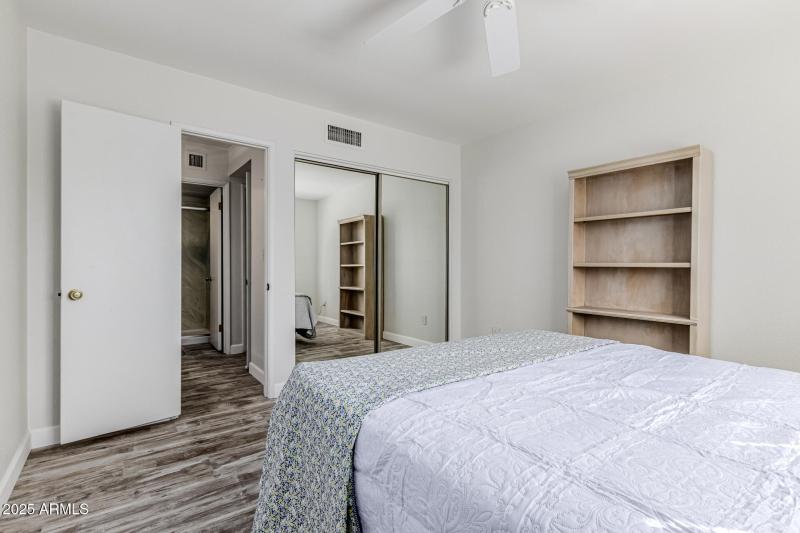 21 - Paradise Village