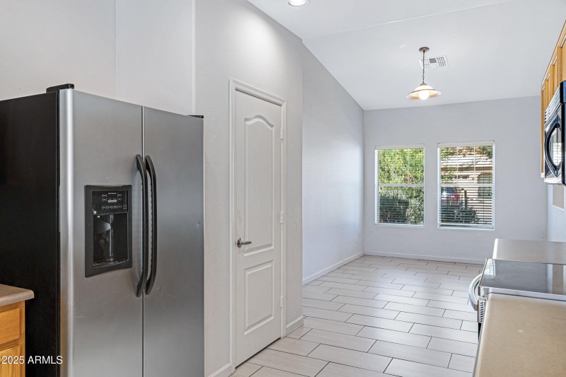 3737 W Medinah Way-11