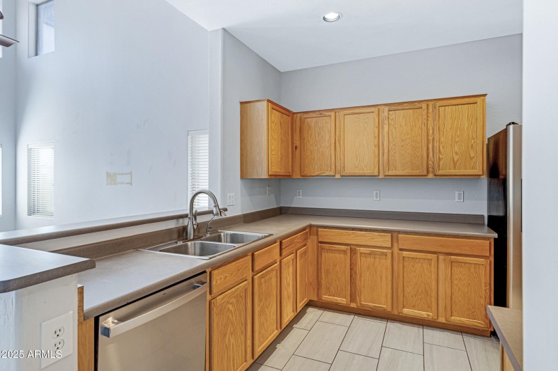 3737 W Medinah Way-12