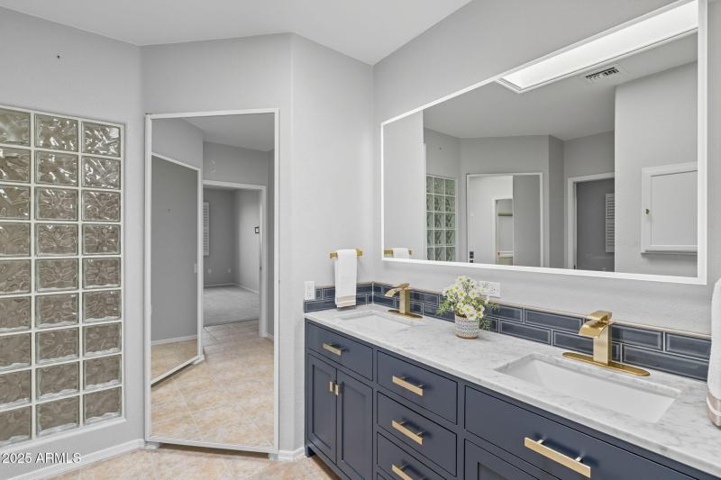 74-web-or-mls-Harvest Moon Dr-50