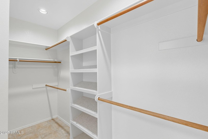 76-web-or-mls-Harvest Moon Dr-52