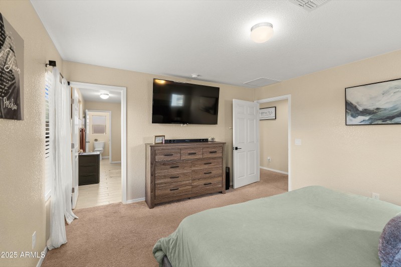 Large Bedroom