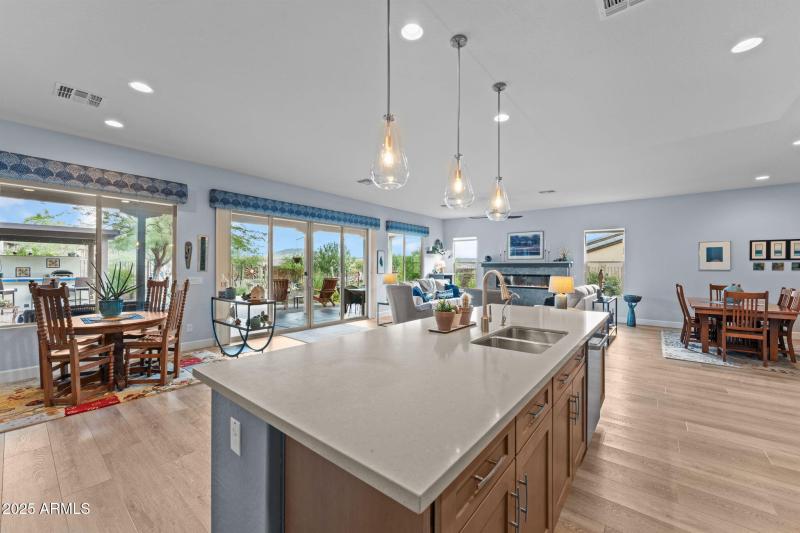 18-web-or-mls-DSC09402