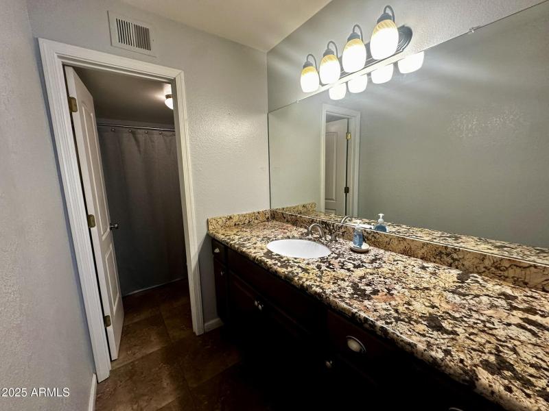 Full Guest Bathroom