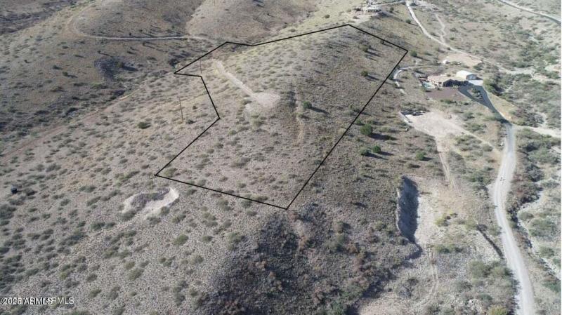 20211120184024679527000000-o