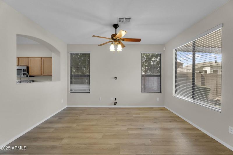 5-web-or-mls-9250 W Runion Dr -11