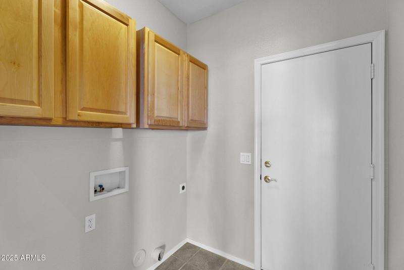 31-web-or-mls-9250 W Runion Dr -34