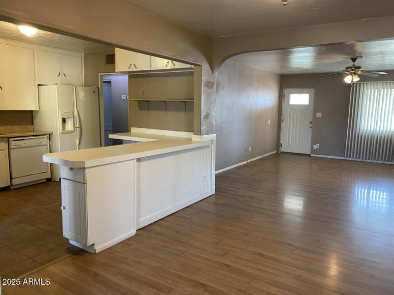 A0A3BF23-9238-497E-98E0-41690F158918_1_1