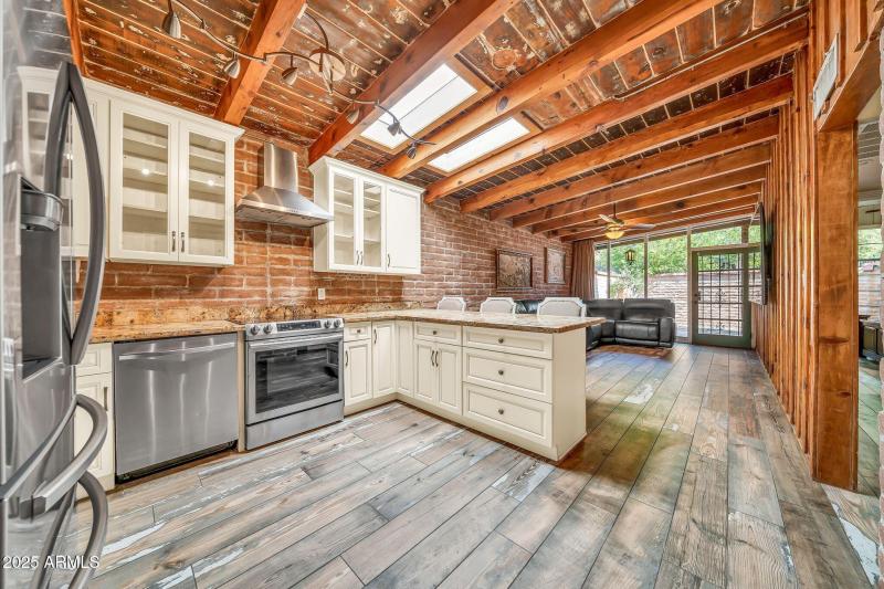 3032 N 32ND ST 65, Phoenix, AZ 85018