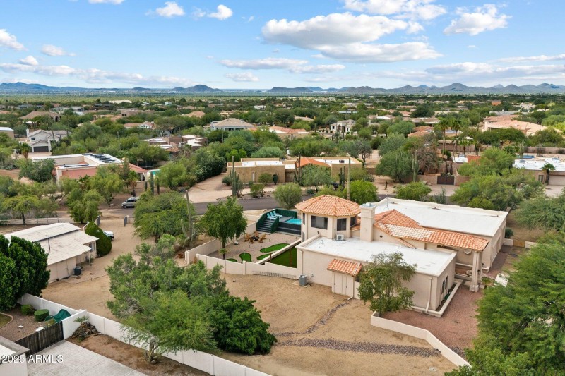Convenient North Scottsdale Location
