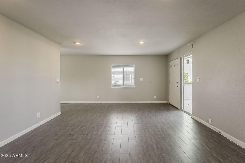 7-web-or-mls-Roanoke-7