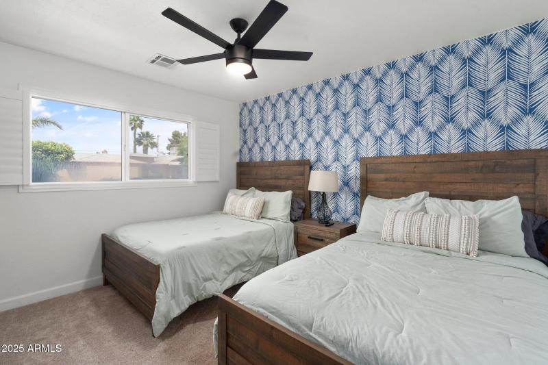 19-web-or-mls-PML09635