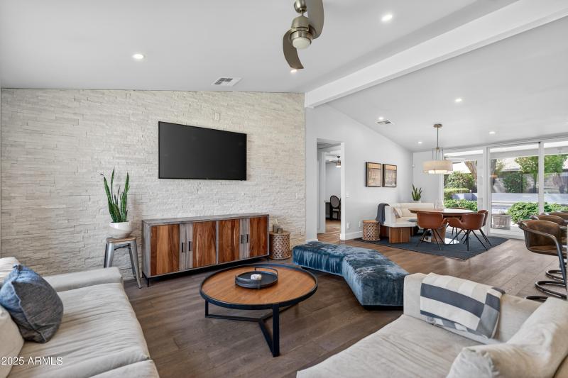 Greatroom-Dining Area