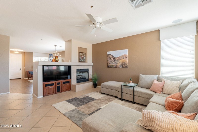 13-web-or-mls-Desert Willow-13