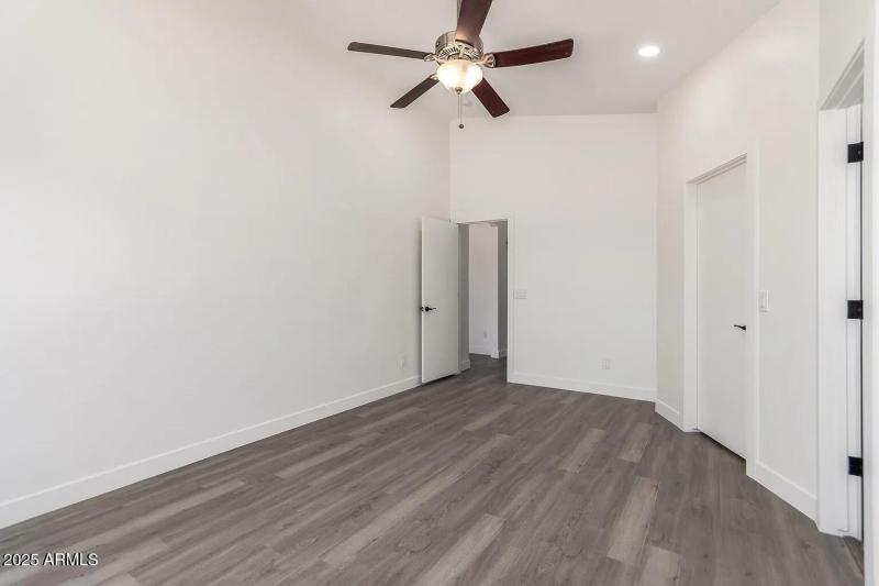 2ee06dc7327e807a323f2e7ffbc22833-uncropp