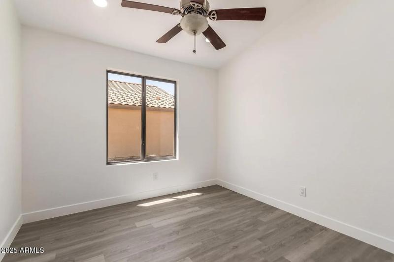 8f8e45dbb7243e6802f65e0330bfba8b-uncropp