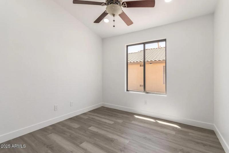 99d69cb9108e57bda885c9b6c2a6c9f3-uncropp