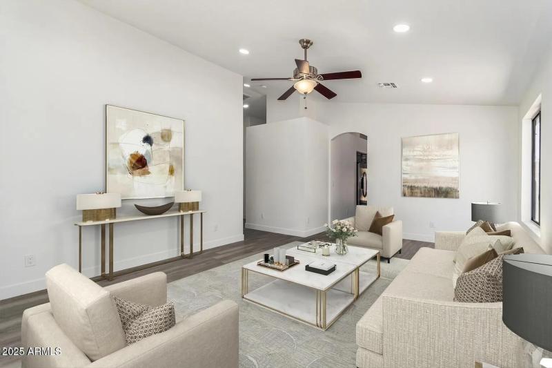 f09776628101de7369748f20b42b7105-uncropp