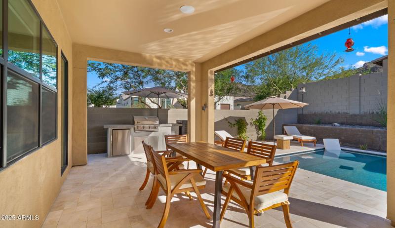 53-web-or-mls-Backyard3