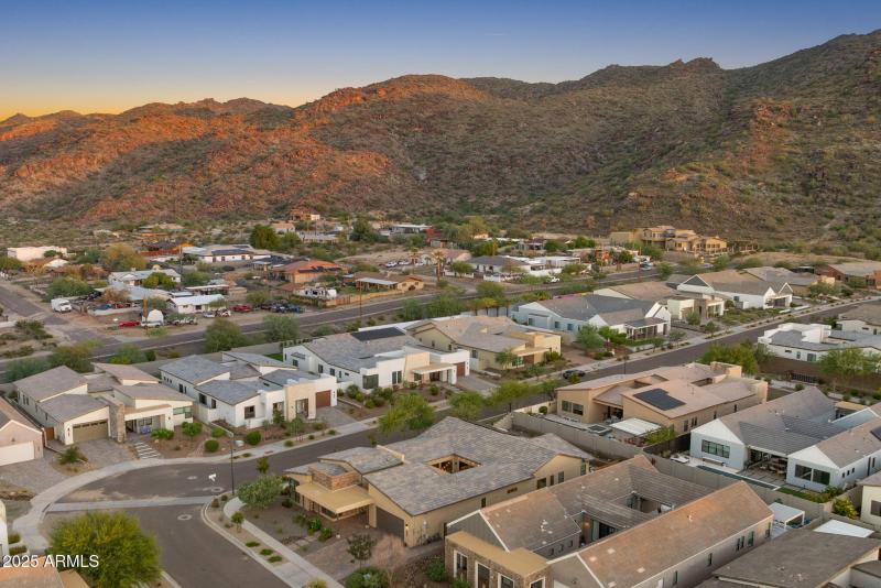 68-web-or-mls-TWILIGHT DRONE1