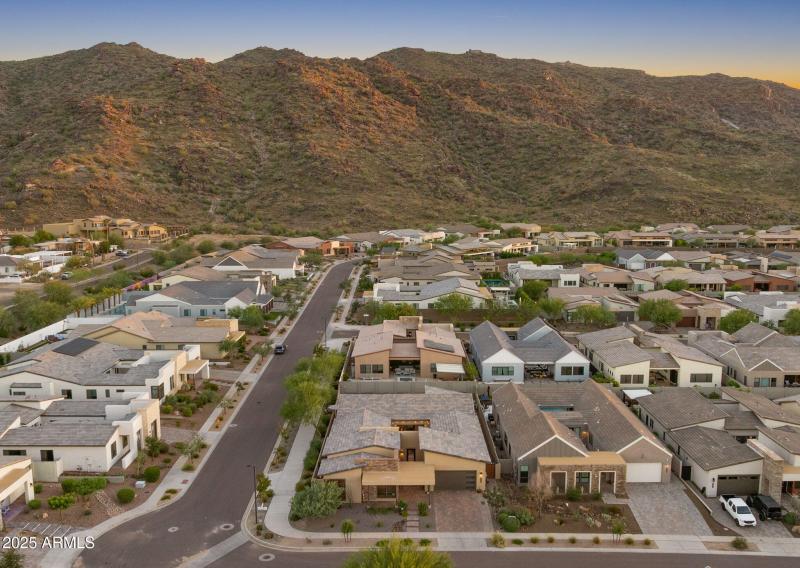 69-web-or-mls-TWILIGHT DRONE3