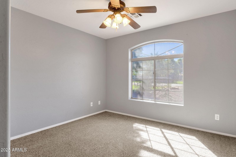 35-web-or-mls-18132-e-bellerive-dr