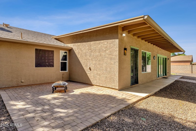 39-web-or-mls-18132-e-bellerive-dr