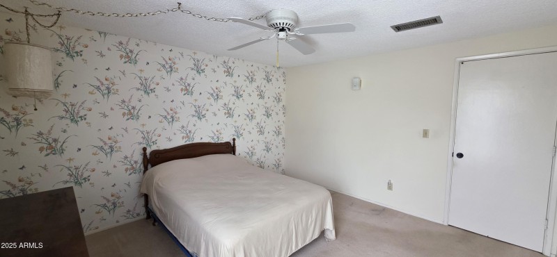 302 North Sage Street