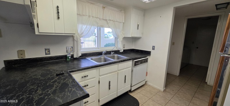 302 North Sage Street