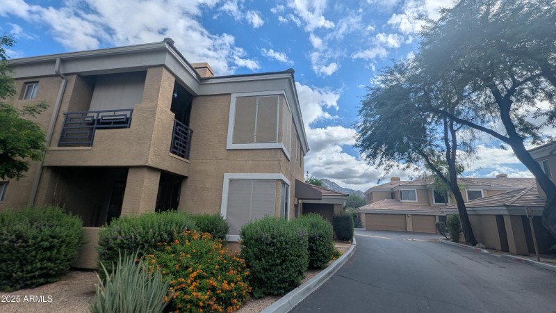 2nd floor condo with balcony
