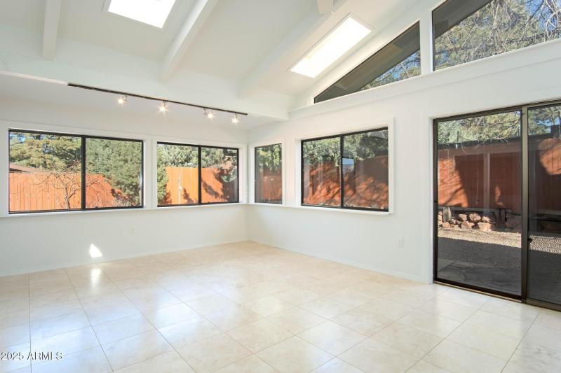 Flex Room/Sun Room