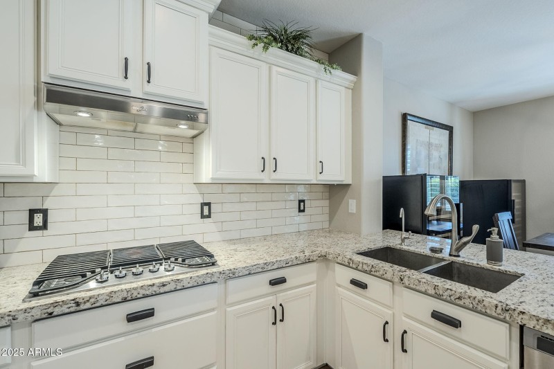 17-web-or-mls-186th-17